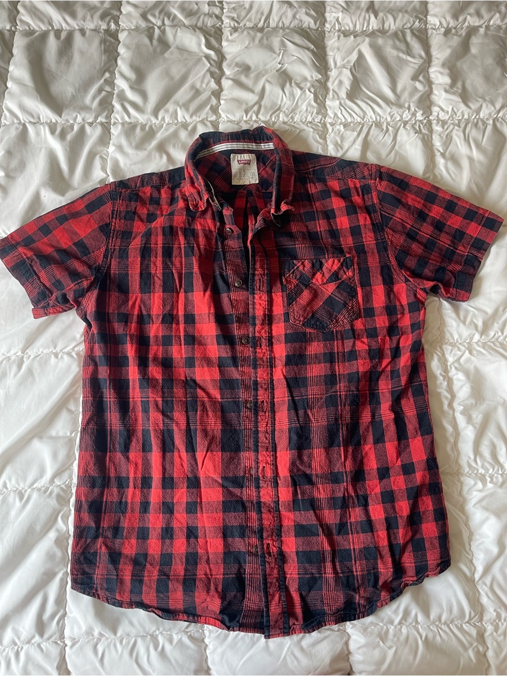 Levi's Red and Black Plaid Short-Sleeve Button-Down Shirt